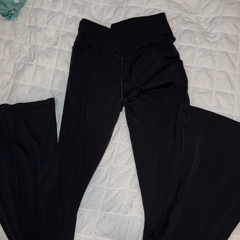 American Eagle - Offline by Arie